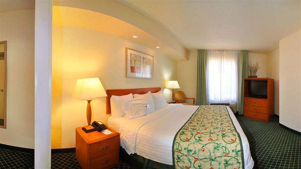 Fairfield Inn & Suites Marianna Eksteriør billede